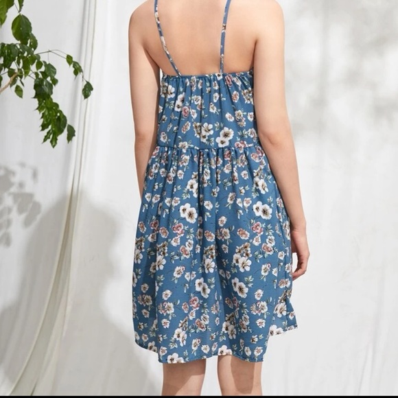 Boho blue floral sleeveless spaghetti strap cami flared dress. - Picture 2 of 12
